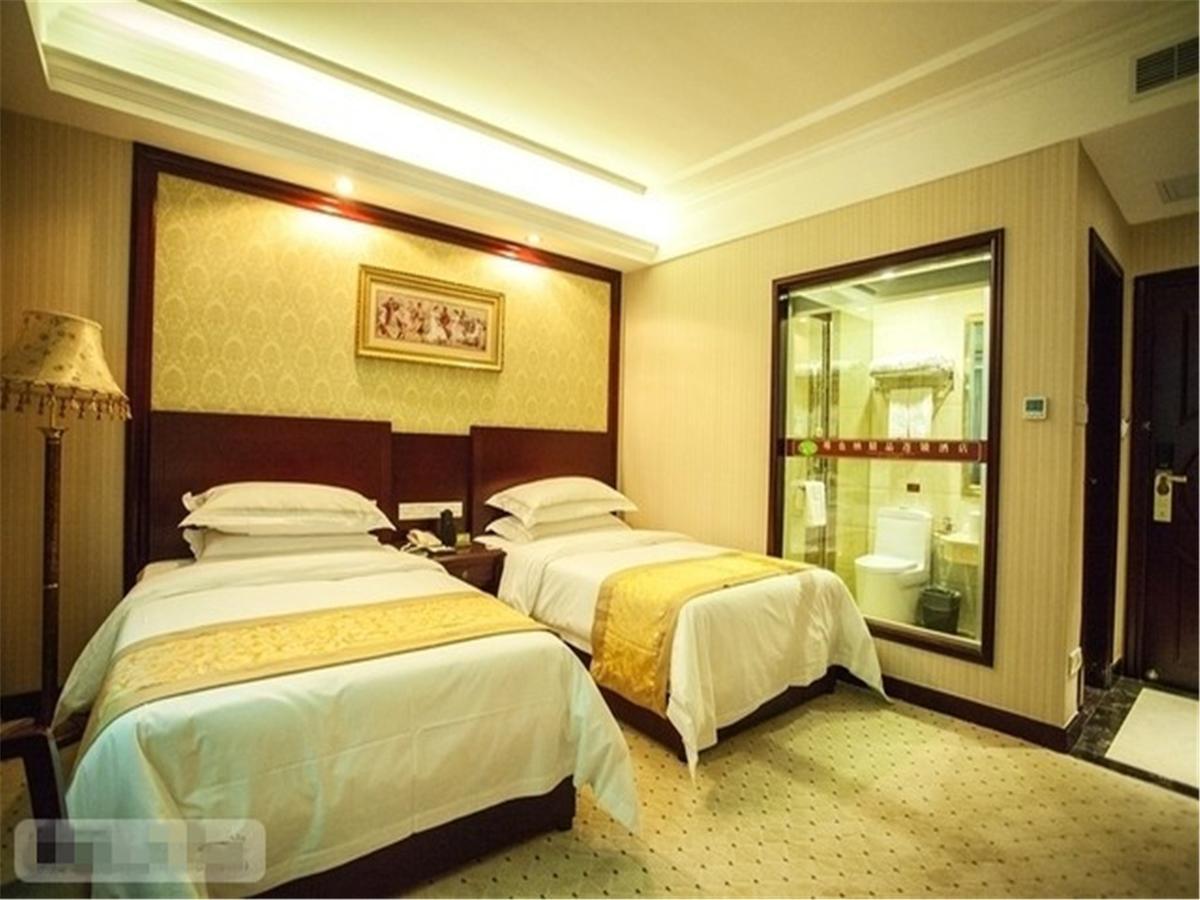 Vienna 3 Best Hotel Wuhan Taibei Road Екстер'єр фото