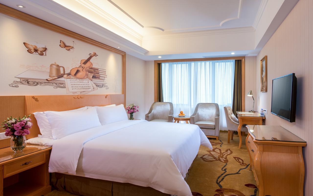 Vienna 3 Best Hotel Wuhan Taibei Road Екстер'єр фото